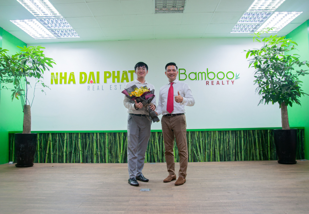 Leader: Phan Lê Hiếu Khanh